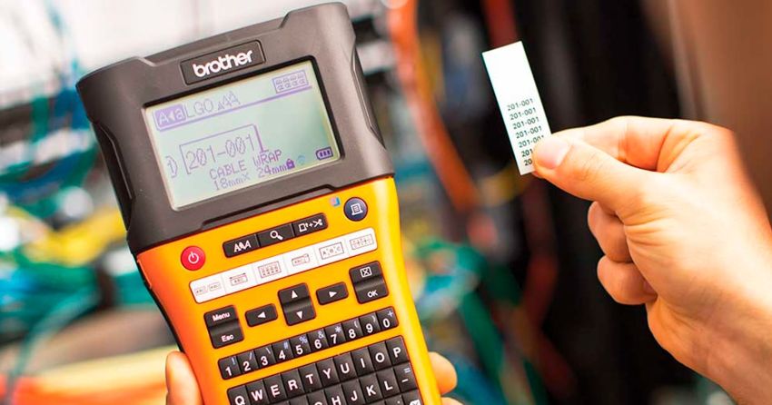 Etiquetado y documentación técnica Slider 01